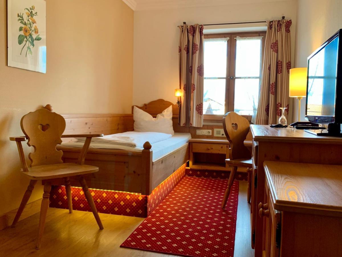 Hotel Zur Post كوشل المظهر الخارجي الصورة