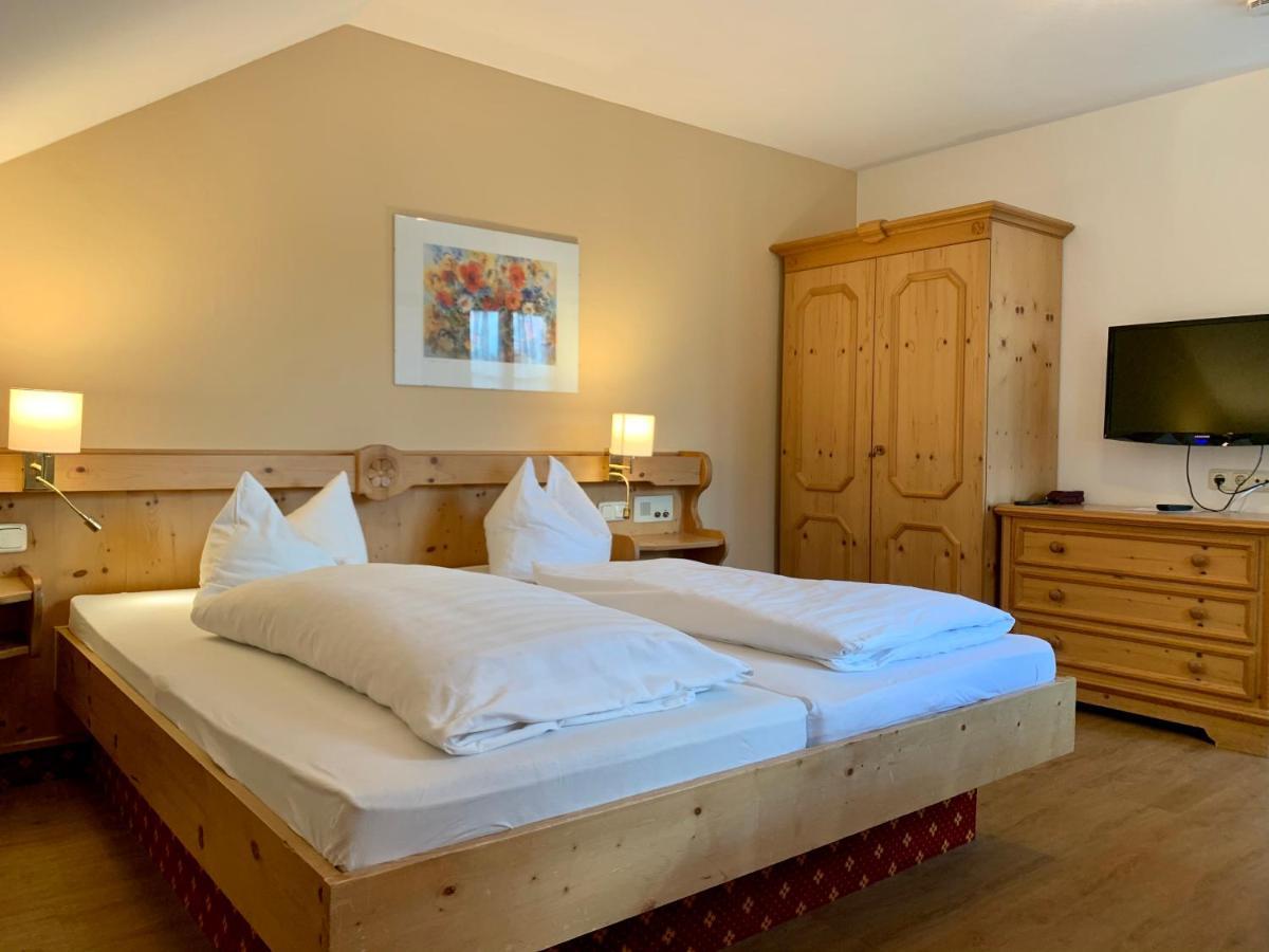 Hotel Zur Post كوشل المظهر الخارجي الصورة